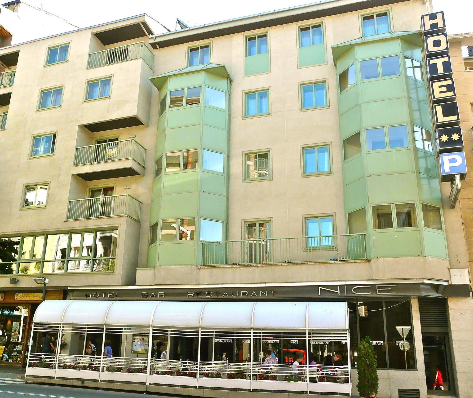 Hotel Nice La Seu d'Urgell Kültér fotó