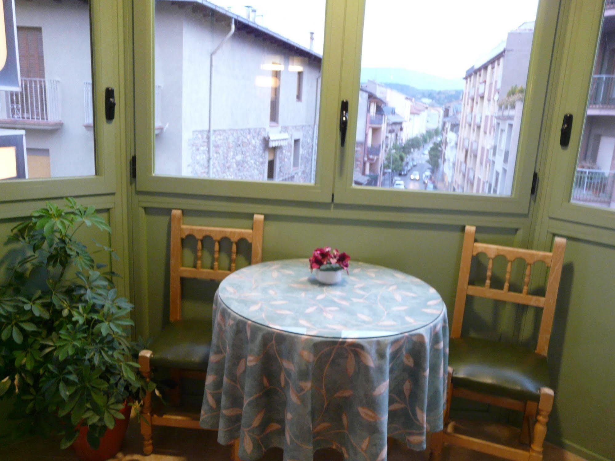 Hotel Nice La Seu d'Urgell Kültér fotó